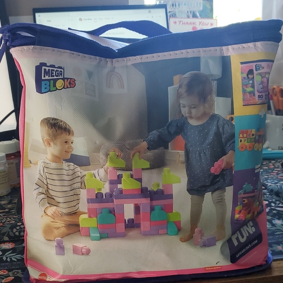 Fisher-Price Mega Bloks 80-Piece Set - Pink, Blue, Green - Picture 4 of 5